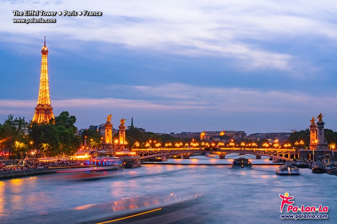 13 Best Photo Spots of Eiffel Tower
